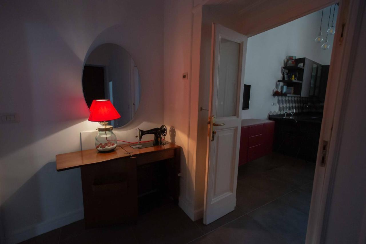 Domus Delia Luxury Apartment نابولي المظهر الخارجي الصورة
