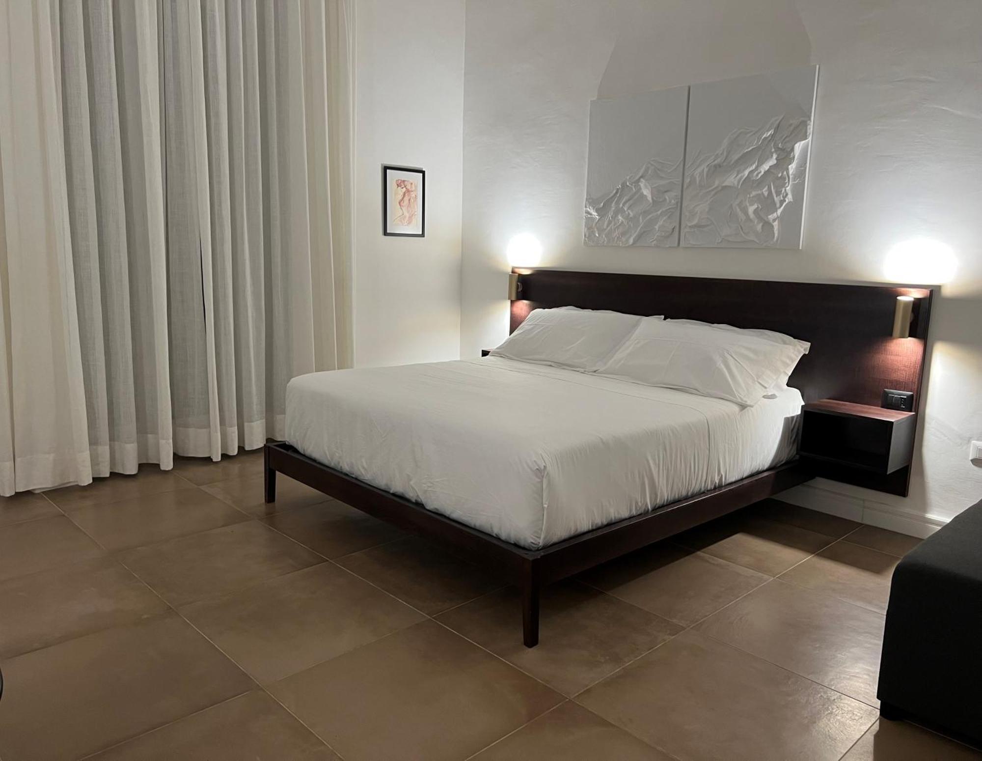 Domus Delia Luxury Apartment نابولي المظهر الخارجي الصورة